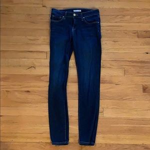 Joie // Ravine Mid Rise Skinny Jean // Like New!